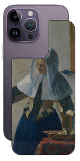 iPhone 14 pro Max用 背面 保護 フィルム 名画 プリント フェルメール 水差しを持つ若い女性 ( ヨハネス・フェルメール Johannes Vermeer )