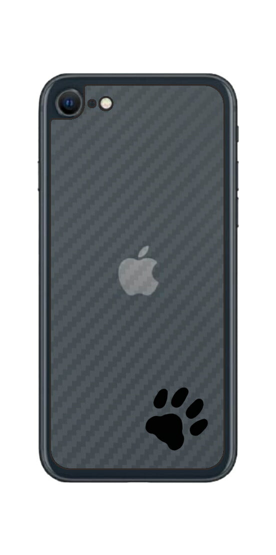 iPhone SE 2022 第3世代用 カーボン調 肉球 イラスト プリント 背面保護フィルム 日本製 [ワンポイント ブラック]