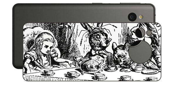 AQUOS sense7用 背面 保護 フィルム 名画プリント ジョン・テニエル （ John Tenniel ) 帽子屋と三月ウサギとのお茶会の場面