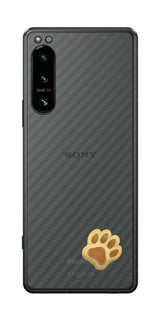 Sony Xperia 5 IV用 カーボン調 肉球 イラスト プリント 背面保護フィルム 日本製 [なんちゃって ぷくぷく イエロー/ブラウン]