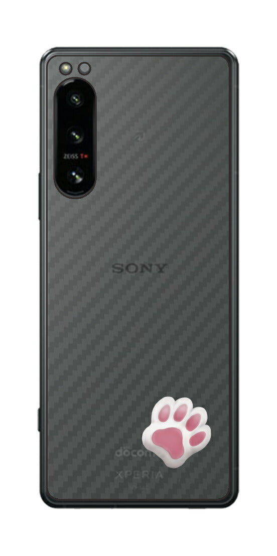 Sony Xperia 5 IV用 カーボン調 肉球 イラスト プリント 背面保護フィルム 日本製 [なんちゃって ぷくぷく ホワイト/ピンク]